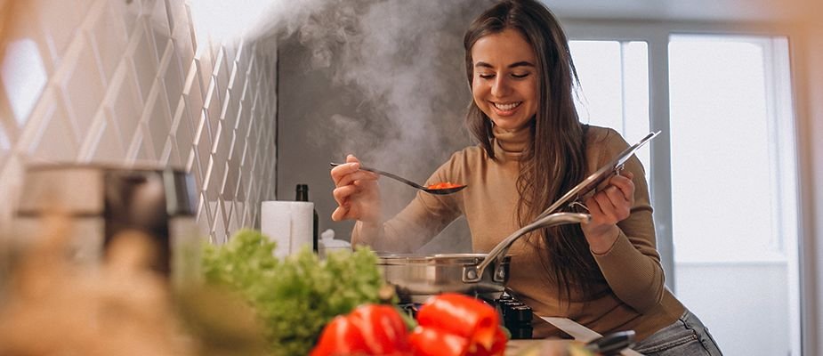 ESCOLHA DE ELETRODOMÉSTICOS: TECNOLOGIA E PRATICIDADE NA COZINHA