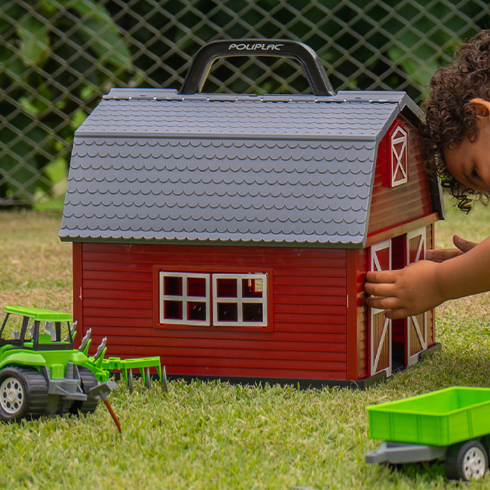 Brinquedo Infantil A Fazendinha Poliplac - Conjunto completo com celeiro e acess&oacute;rios